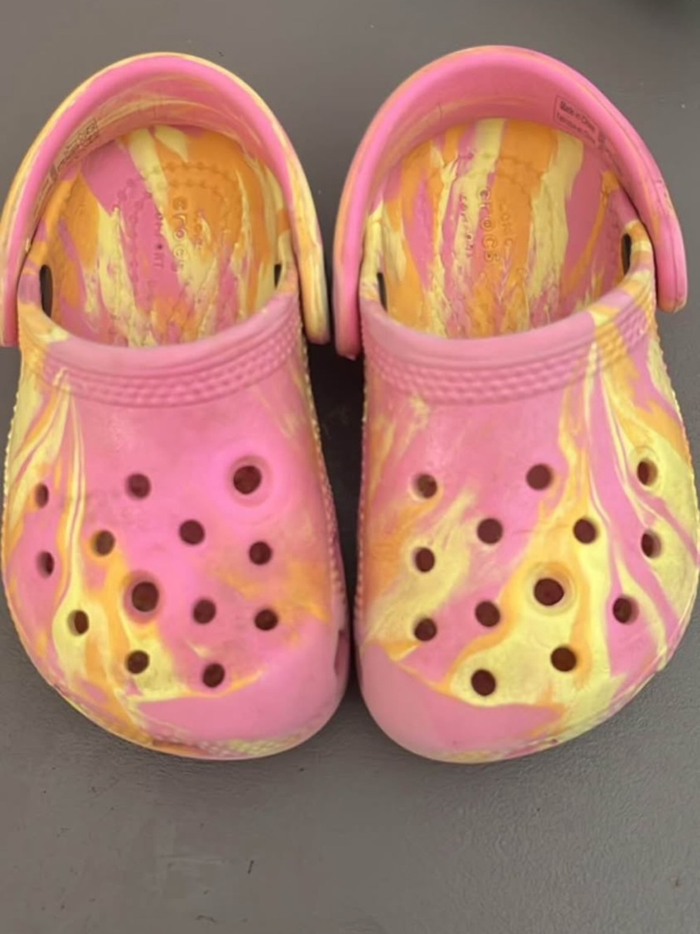 CROCS Kids Tie-Dye Clog in Pink and Yellow